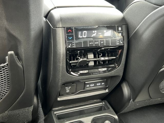 2026 Jeep Grand Cherokee L GRAND CHEROKEE L LIMITED RESERVE 4X4
