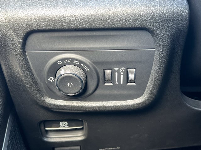 2027 Jeep Grand Cherokee L GRAND CHEROKEE L LIMITED RESERVE 4X4