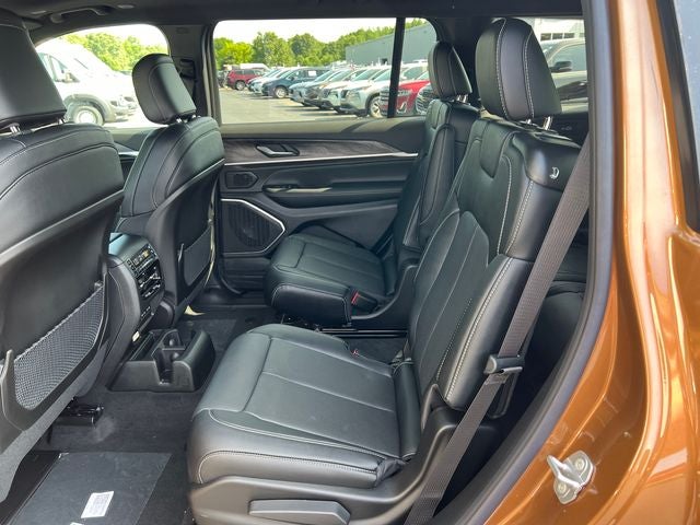 2026 Jeep Grand Cherokee L GRAND CHEROKEE L LIMITED RESERVE 4X4