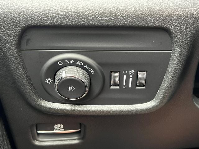 2027 Jeep Grand Cherokee L GRAND CHEROKEE L LIMITED 4X4