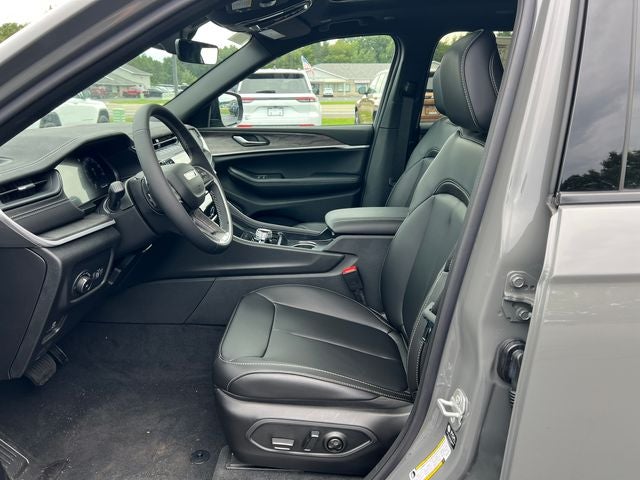 2027 Jeep Grand Cherokee L GRAND CHEROKEE L LIMITED 4X4