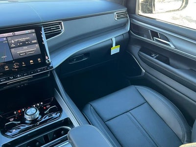 2026 Jeep Grand Wagoneer L GRAND WAGONEER L LIMITED RESERVE 4X4