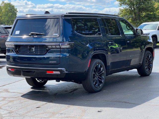 2027 Jeep Grand Wagoneer L GRAND WAGONEER LONG WHEELBASE SUMMIT RESERVE 4X4