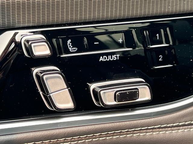 2026 Jeep Grand Wagoneer GRAND WAGONEER SUMMIT OBSIDIAN 4X4