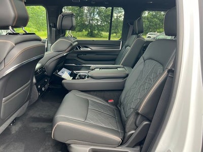 2026 Jeep Grand Wagoneer GRAND WAGONEER SUMMIT RESERVE 4X4