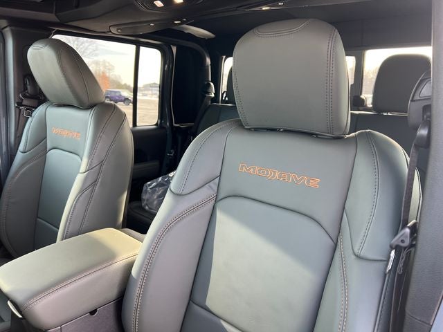 2026 Jeep Gladiator GLADIATOR MOJAVE X 4X4