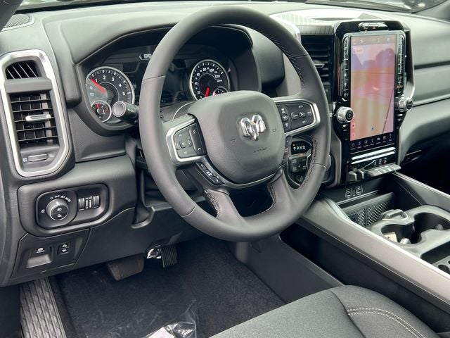 2027 RAM 1500 RAM 1500 BIG HORN CREW CAB 4X4 5'7' BOX