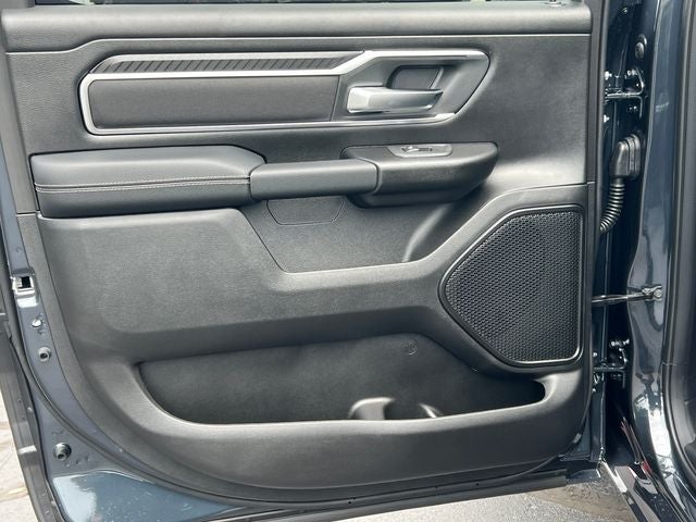 2027 RAM 1500 RAM 1500 BIG HORN CREW CAB 4X4 5'7' BOX