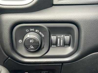 2027 RAM 1500 RAM 1500 BIG HORN CREW CAB 4X4 5'7' BOX