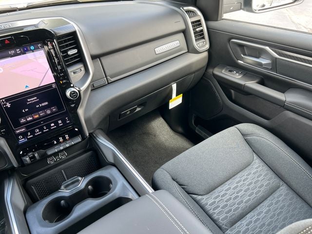 2027 RAM 1500 RAM 1500 BIG HORN CREW CAB 4X4 5'7' BOX