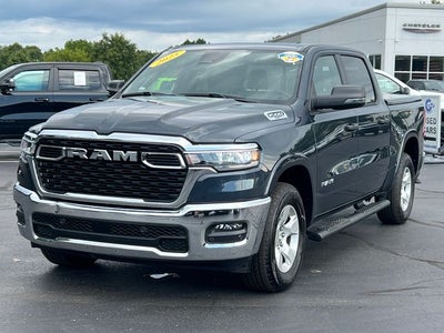 2025 RAM 1500 Big Horn Crew Cab 4x4 5'7' Box