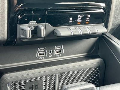 2027 RAM 1500 RAM 1500 BIG HORN CREW CAB 4X4 5'7' BOX