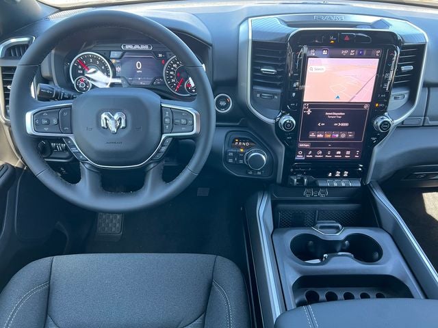 2027 RAM 1500 RAM 1500 BIG HORN CREW CAB 4X4 5'7' BOX