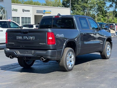 2027 RAM 1500 RAM 1500 BIG HORN CREW CAB 4X4 5'7' BOX