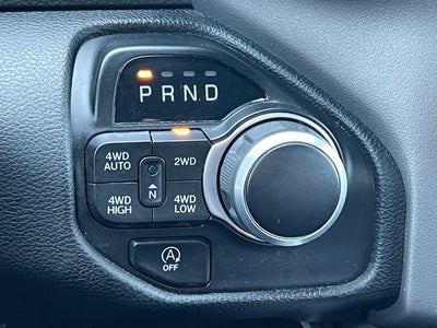 2022 RAM 1500 Big Horn Crew Cab 4x4 5'7' Box
