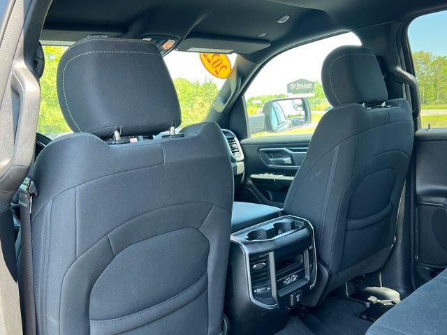2022 RAM 1500 Big Horn Crew Cab 4x4 5'7' Box
