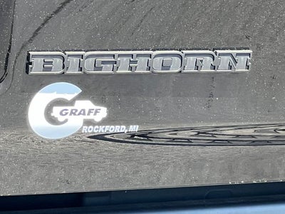 2022 RAM 1500 Big Horn Crew Cab 4x4 5'7' Box