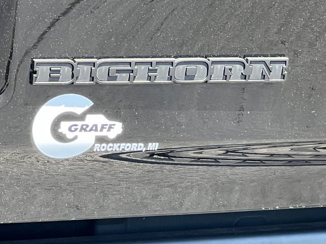 2022 RAM 1500 Big Horn Crew Cab 4x4 5'7' Box