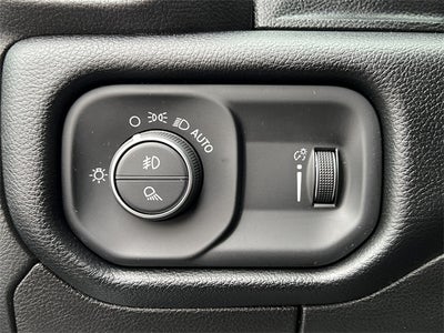 2021 RAM 1500 Big Horn Crew Cab 4x4 5'7' Box