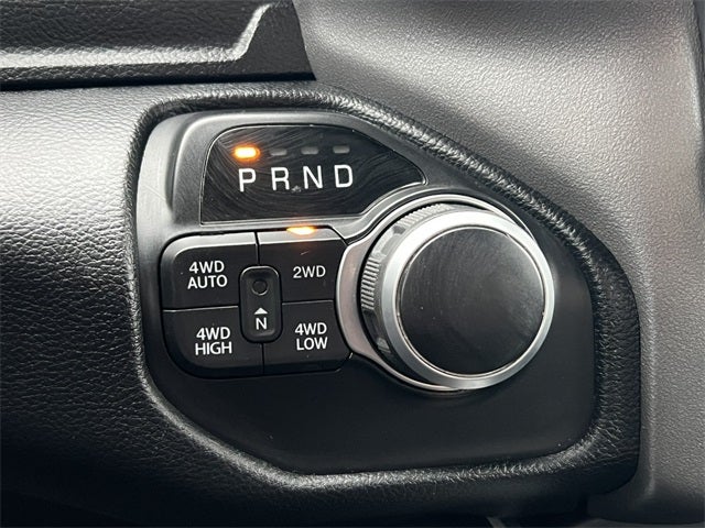 2021 RAM 1500 Big Horn Crew Cab 4x4 5'7' Box