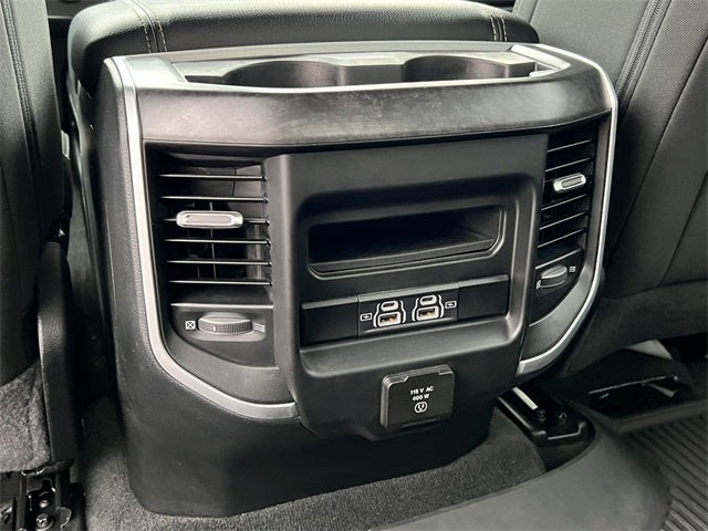 2021 RAM 1500 Big Horn Crew Cab 4x4 5'7' Box