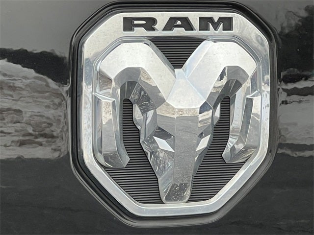 2021 RAM 1500 Big Horn Crew Cab 4x4 5'7' Box