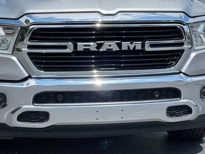 2019 RAM 1500 Big Horn/Lone Star Crew Cab 4x4 5'7' Box