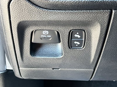 2019 RAM 1500 Big Horn/Lone Star Crew Cab 4x4 5'7' Box