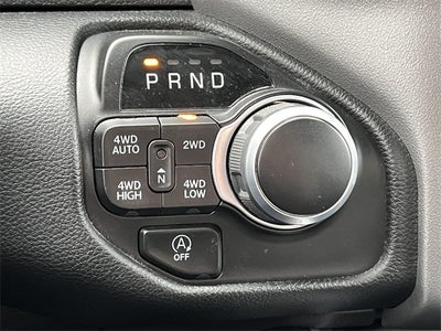 2022 RAM 1500 Big Horn Crew Cab 4x4 5'7' Box