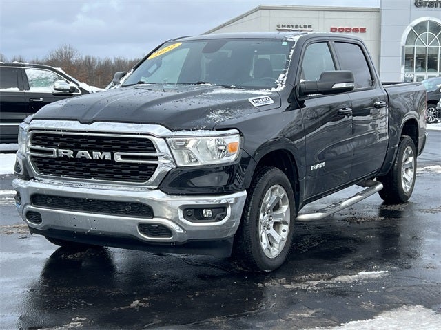 2022 RAM 1500 Big Horn Crew Cab 4x4 5'7' Box