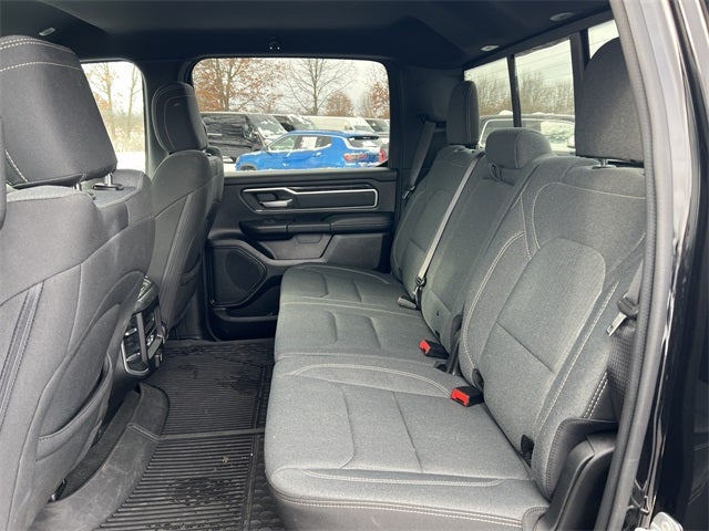 2022 RAM 1500 Big Horn Crew Cab 4x4 5'7' Box