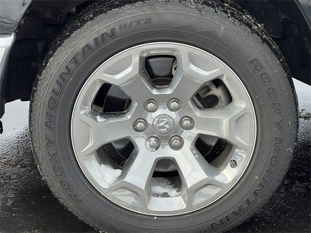 2022 RAM 1500 Big Horn Crew Cab 4x4 5'7' Box