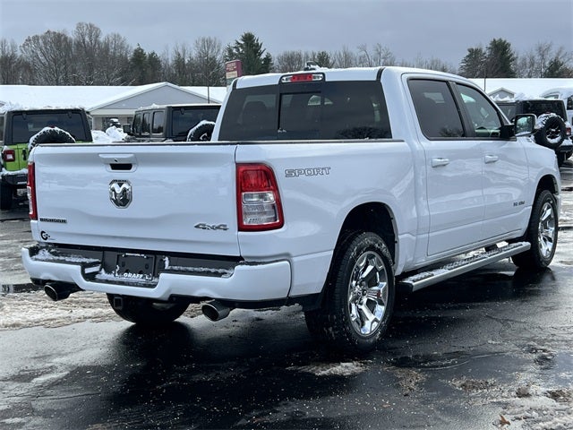 2022 RAM 1500 Big Horn Crew Cab 4x4 5'7' Box