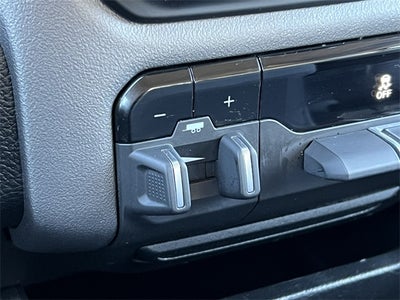 2020 RAM 1500 Big Horn Crew Cab 4x4 5'7' Box