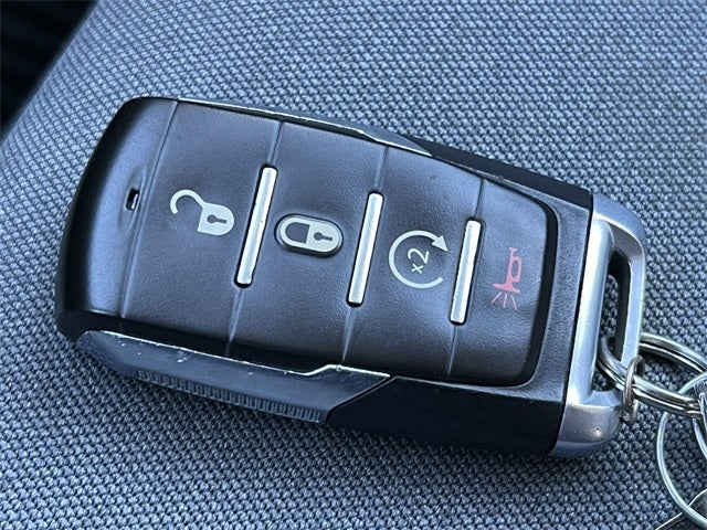 2020 RAM 1500 Big Horn Crew Cab 4x4 5'7' Box