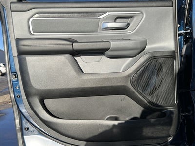 2020 RAM 1500 Big Horn Crew Cab 4x4 5'7' Box