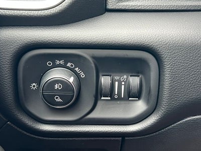 2027 RAM 1500 RAM 1500 BIG HORN CREW CAB 4X4 5'7' BOX