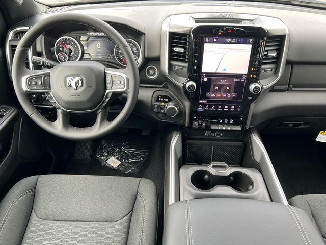 2027 RAM 1500 RAM 1500 BIG HORN CREW CAB 4X4 5'7' BOX