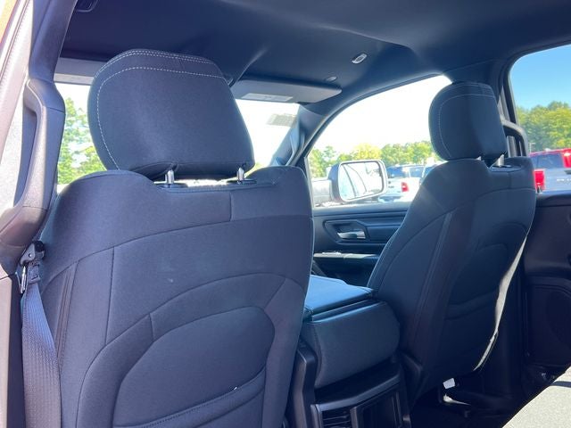 2027 RAM 1500 RAM 1500 WARLOCK CREW CAB 4X4 5'7' BOX
