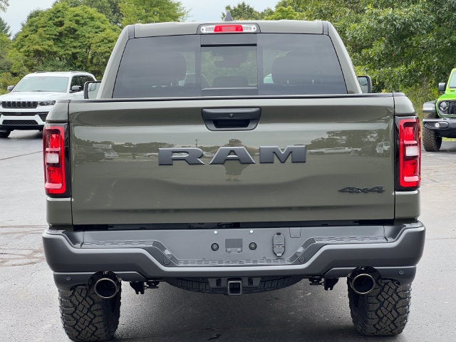 2027 RAM 1500 RAM 1500 WARLOCK CREW CAB 4X4 5'7' BOX