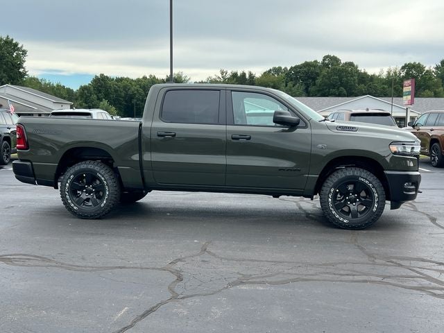 2027 RAM 1500 RAM 1500 WARLOCK CREW CAB 4X4 5'7' BOX