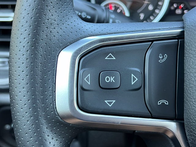 2027 RAM 1500 RAM 1500 EXPRESS CREW CAB 4X4 5'7' BOX