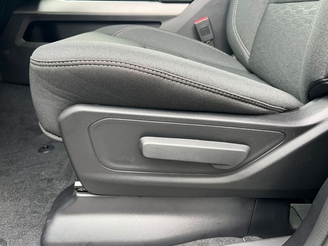 2027 RAM 1500 RAM 1500 EXPRESS CREW CAB 4X4 5'7' BOX