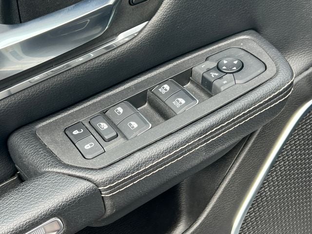 2025 RAM 1500 Laramie Crew Cab 4x4 5'7' Box