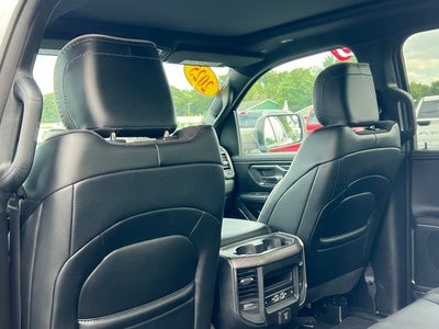 2025 RAM 1500 Laramie Crew Cab 4x4 5'7' Box