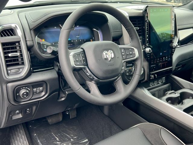 2026 RAM 1500 RAM 1500 LARAMIE CREW CAB 4X4 5'7' BOX