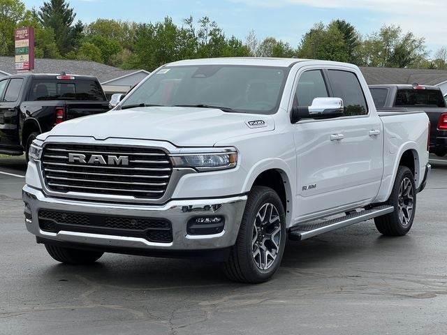 2026 RAM 1500 RAM 1500 LARAMIE CREW CAB 4X4 5'7' BOX