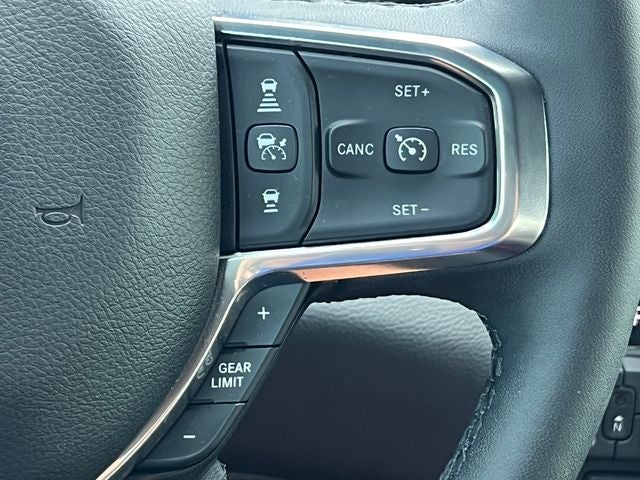 2025 RAM 1500 Laramie Crew Cab 4x4 5'7' Box