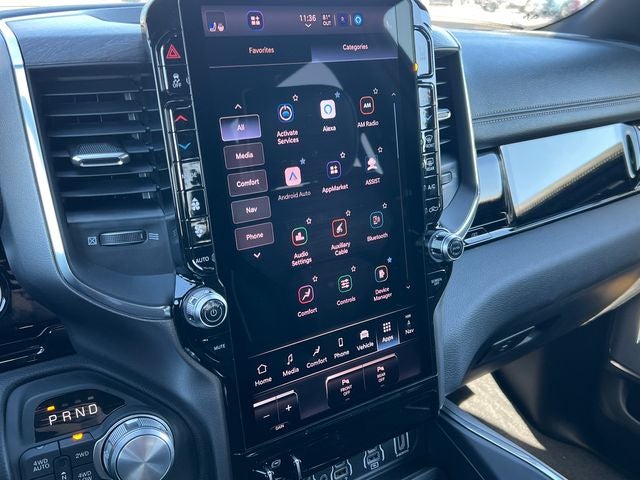 2026 RAM 1500 RAM 1500 LARAMIE CREW CAB 4X4 5'7' BOX