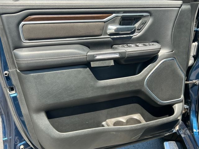 2021 RAM 1500 Laramie Crew Cab 4x4 5'7' Box